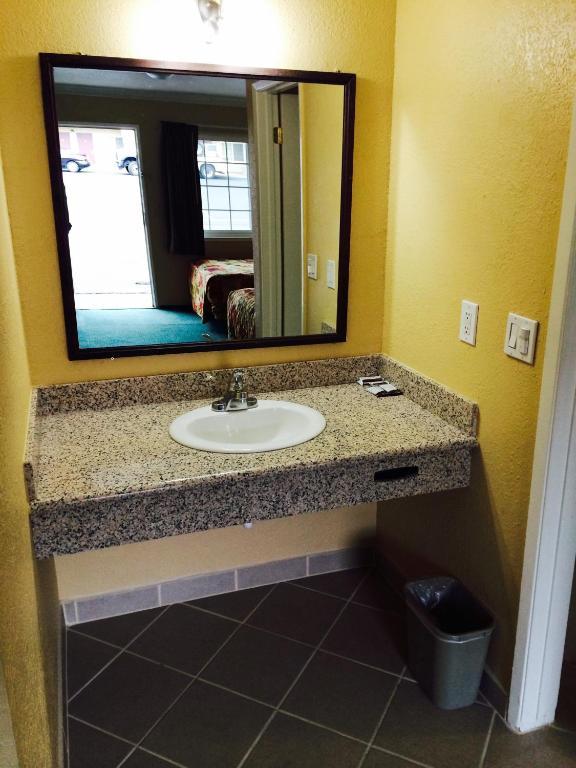 Best 5 Motel Salinas Luaran gambar