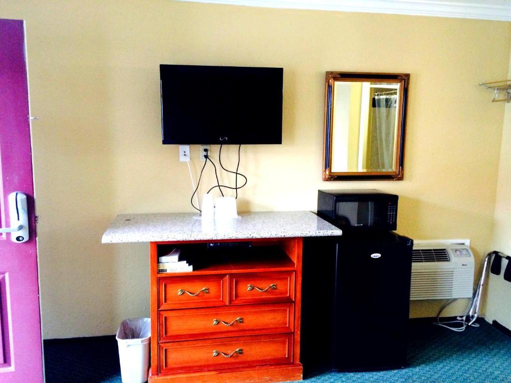 Best 5 Motel Salinas Luaran gambar